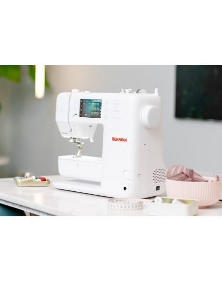 machine à coudre bernina b335