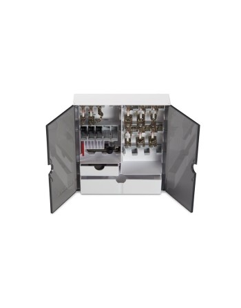 Coffret d'accessoires inclus avec la machine à coudre et à broder Bernina B735