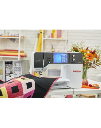 Machine à coudre et à broder Bernina B790 PRO vue de face