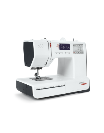 Machine à coudre Bernette B38