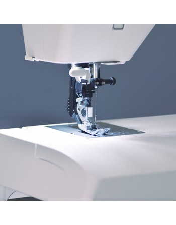 Éclairage de la machine à coudre PFAFF select 4.2