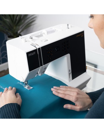 Machine à coudre électronique PFAFF Passport 2.0 couture tissu
