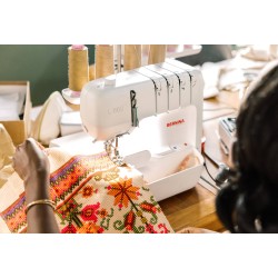 Recouvreuse L620 BERNINA