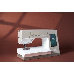 Machine à coudre et à broder PFAFF Creative Elevate 680