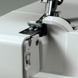 Combiné ELNA eXtend 845 surjeteuse/ recouvreuse