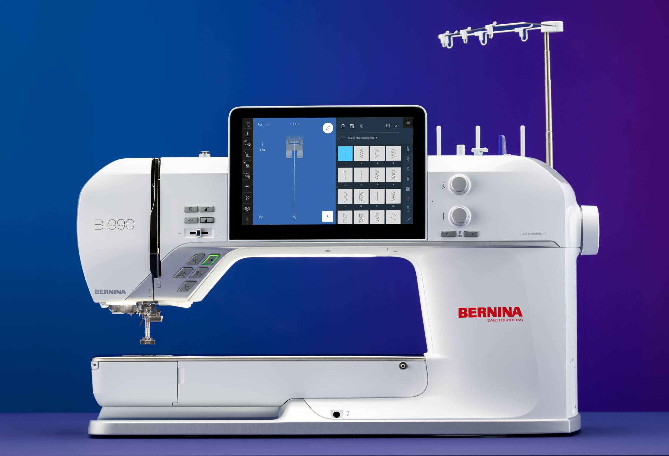 Machine à coudre et à broder BERNINA 990